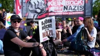 독일 극우 AfD, '히틀러의 날'에 전당대회 개최…3만명 시위도