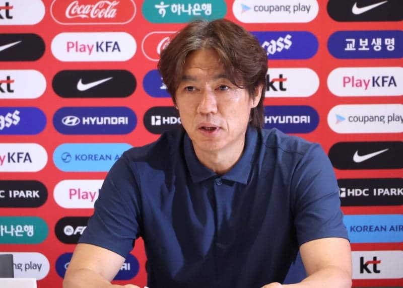 "가족에게 가는 게 도피냐"…대표팀 주치의, '미국행' 홍명보 옹호