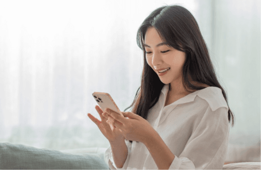 "아이들 사진 올리지 마세요"…SNS 올렸다가 '충격' AI 성착취물 급증에 영국 당국 경고