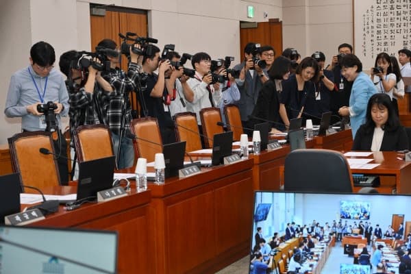 국힘 없는 '반쪽국회' 현실화…법사위 '상원 노릇' 왜 방치했나