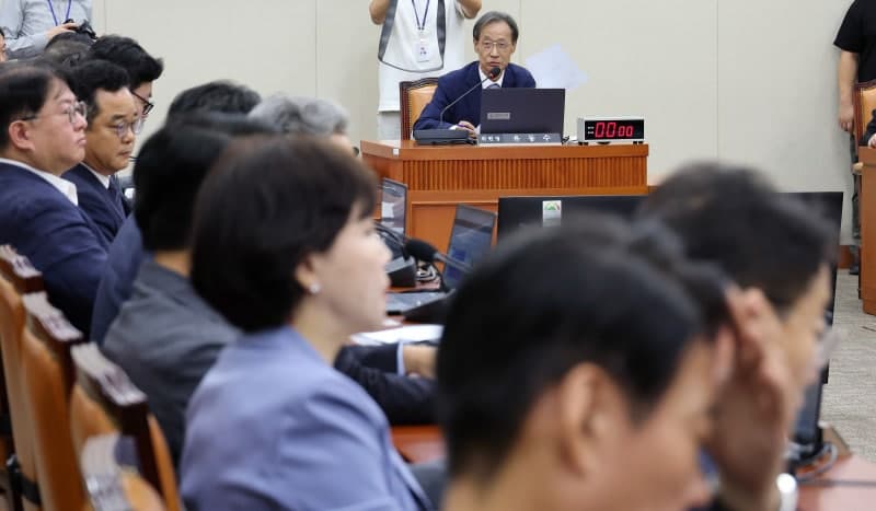 국회 정무위, 민주당 주도로 '홈플러스 사태' 청문회 추진…"껍데기만 남긴 약탈적 금융"