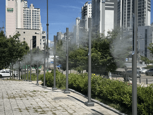 용산구, 스마트그늘막 200곳 확대…여름철 폭염 대응체계 본격 가동
