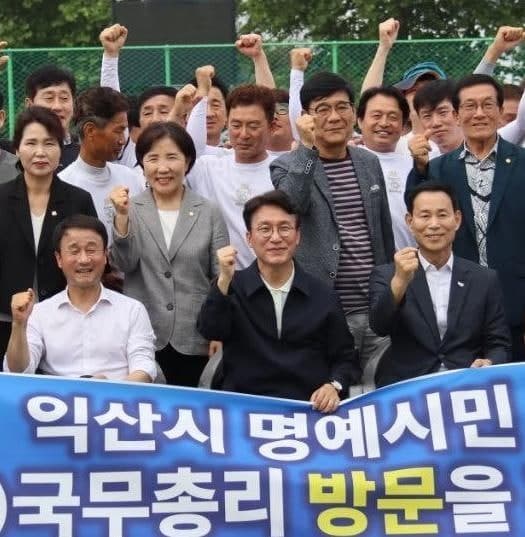 민주당 당권 레이스 개막, 호남 민심 잡기 총력전