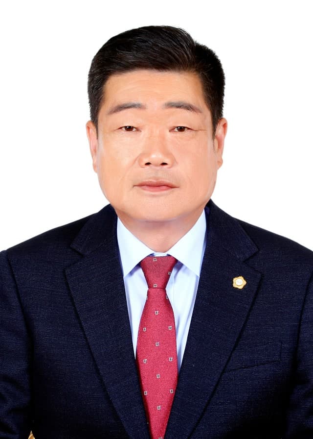 제10대 영양군의회 출범, 홍점표 의장-신승배 부의장 선출