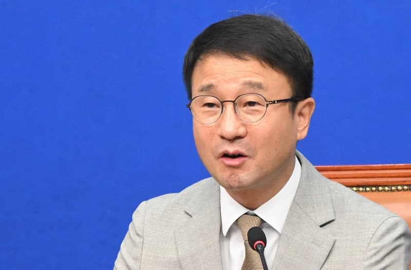 한병도 "3대 메가 프로젝트, 전당적 지원…국힘, 발목잡기 그만해야"