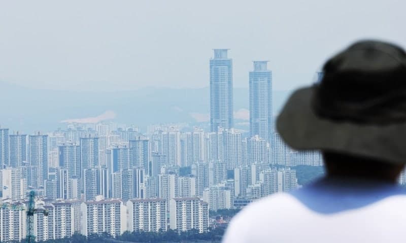 "팔지 않고 넘긴다"…상반기 서울 증여 등기 83%↑, 강남 3구 증여 소유권이전등기 '쑥' 늘어