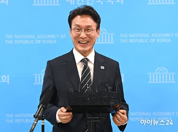 김민석 "더 젊은 민주당…당원 직선 청년 최고위원 만들자" 제안