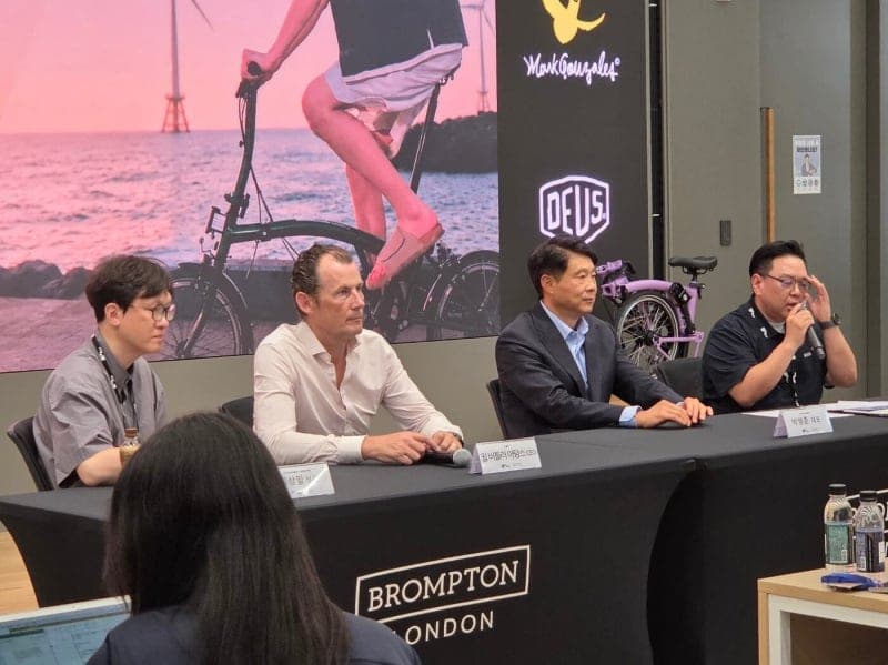 더네이쳐홀딩스, '브롬톤' 자전거 품고 의류와 시너지…2030년 매출 700억 승부수