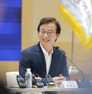 부산 기업들, 베네수엘라 강진 복구에 1억 5천만원 온정…전재수 부산시장, 명예회장 위촉 후 첫 행보