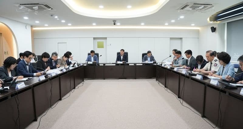 위성곤 제주도정, '보고는 1장·회의는 결정만'…월간 정책회의 생중계