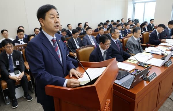 구윤철 "단일종목 레버리지 ETF, 문제점 보완 방안 협의 중"