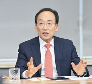 추경호 대구시장 "대구를 세계적 뮤지컬 도시로 키우겠다" "대구 문화예술 발전 위해선 국가 차원 전폭 지원 필요" 문체부 장관에 건의