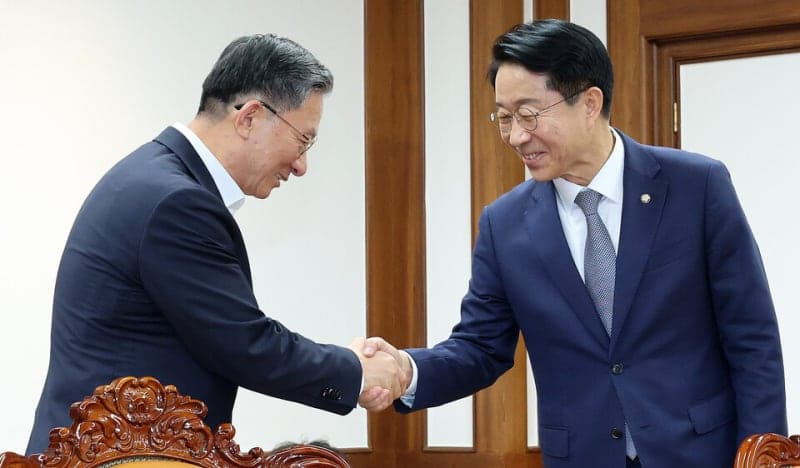 조정식 의장, 정성호 법무에 "검찰개혁 차질없이 만전 기해달라"