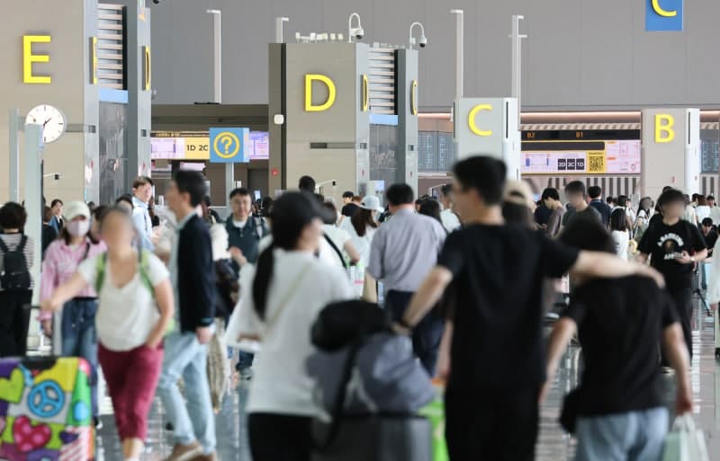 면세점, 고환율에 국내 브랜드 가격 3% 인하…기준환율 1500원으로 상향