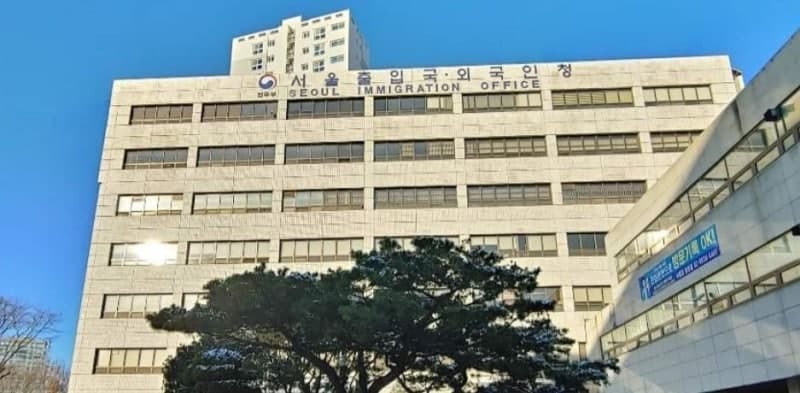 불법체류 태국인 트랜스젠더 2명, 성매매로 수억 벌어 구속 송치