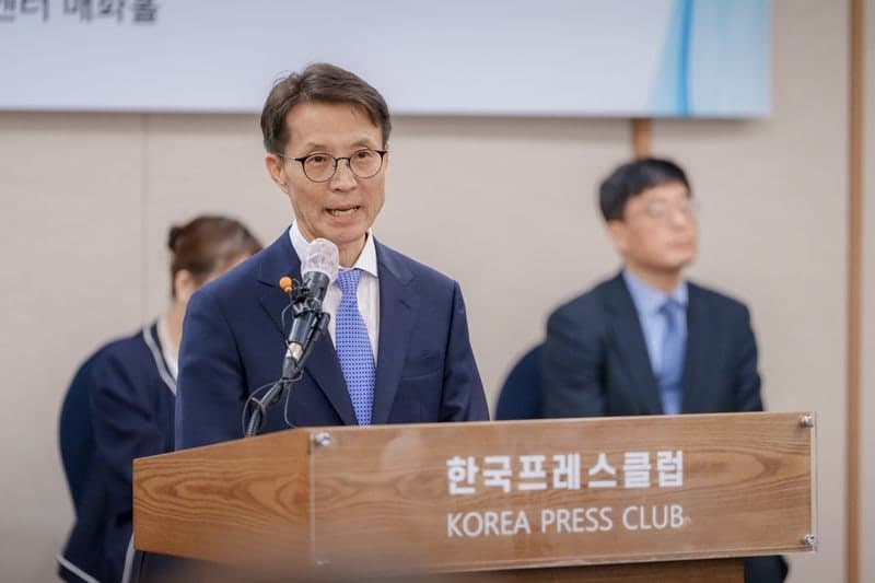 김진오 "저출생고령화 전향적 대책 절실, 허들 넘겠다" "9월 인구전략위 출범…예산부터 정책까지 총괄 조정"