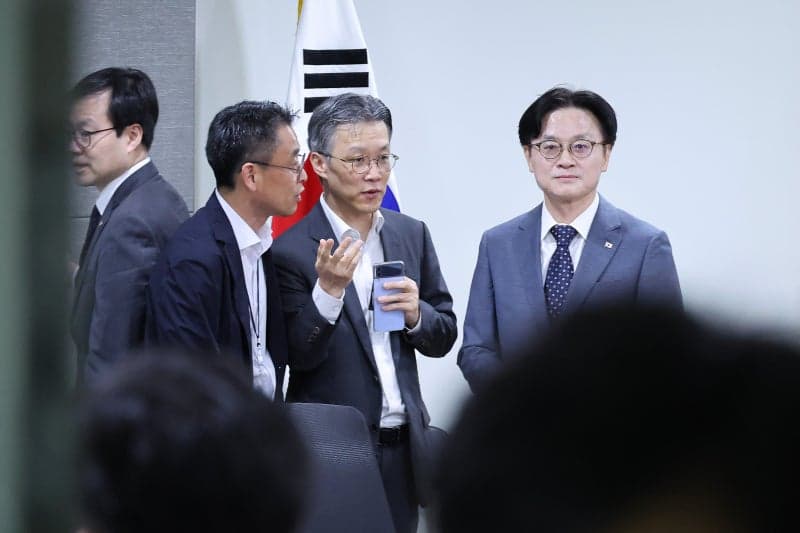 민주당, '메가프로젝트' 특위 설치 "정기국회 내 메가특구법 처리 목표"