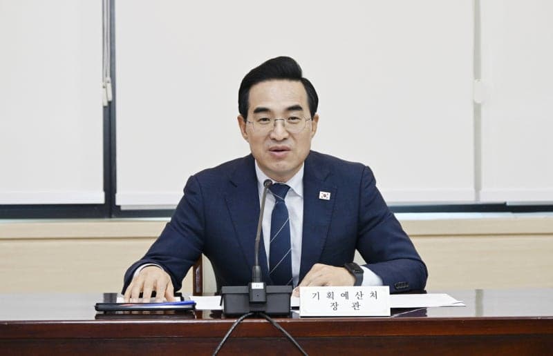 박홍근 "휴머노이드 산업에 국가 제조데이터 라이브러리 구축 추진, 내년 예산 반영 검토"