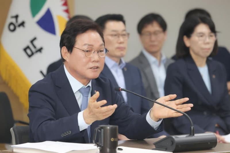 박완수 경남지사, "피지컬AI 육성하고 행정통합 논의 잇고" 민선 9기 비전 공개