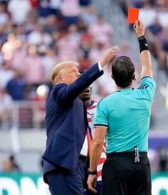트럼프 '레드카드' 개입하고도 미국 완패… "차라리 가만있지" 조롱 밈 확산
