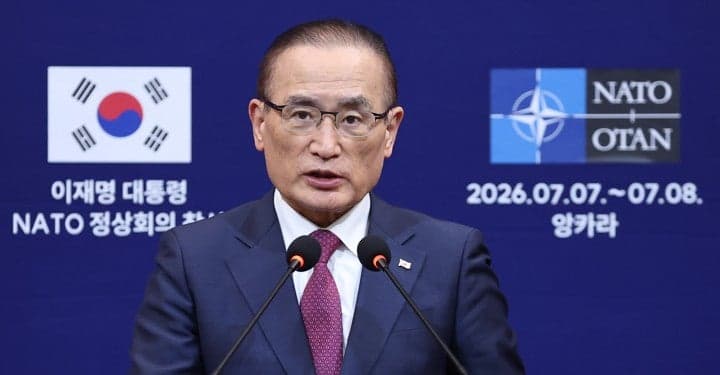靑 "우크라이나에 1억달러 포괄적 지원…살상무기 제외는 변함 없어"