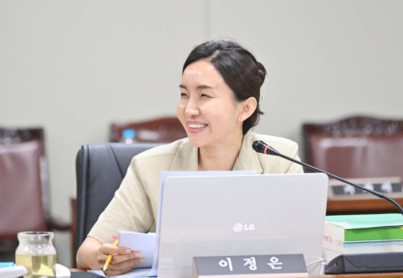 이정은 파주시의회 자치행정위원장 "도시 성장, 시민 삶의 질로 이어져야" "시민 목소리 반영하는 생활정치 실현할 것"