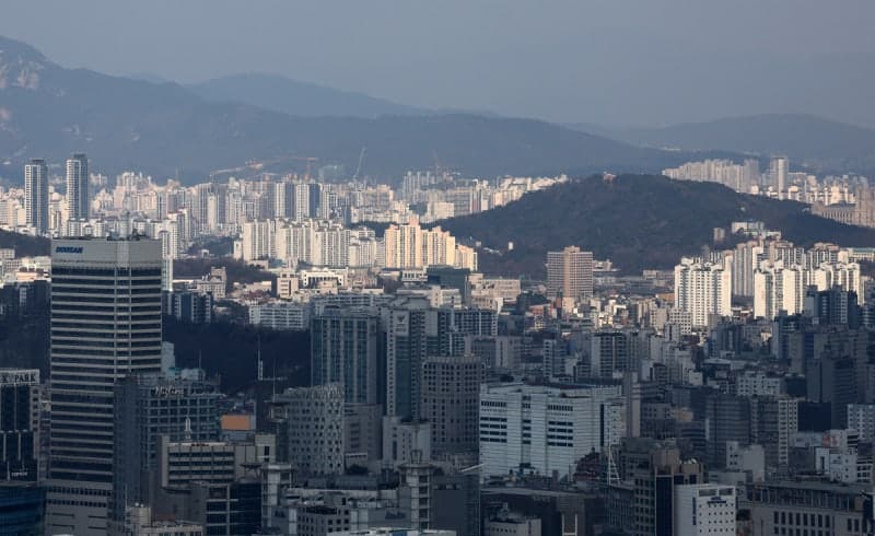 강남 3구 평당 분양가 7800만원 돌파…강남·강북 새 아파트 분양가, 평당 1300만원 벌어졌다