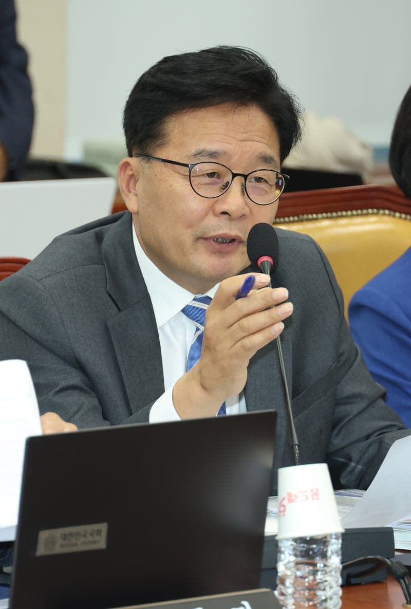 “단순 편집은 AI 표시 의무 제외”…김우영 의원, AI기본법 개정안 발의