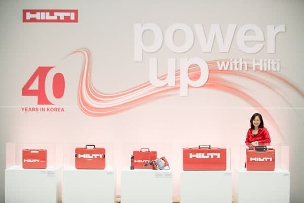 힐티코리아, 창립 40주년 기념 '뉴론 PowerUp' 공개… 차세대 충전 공구 경쟁력 강화