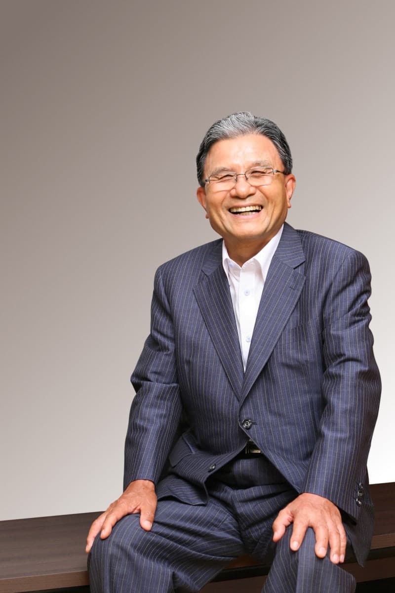 "청년들이 지역서 꿈꿀 수 있길"…강병중 넥센 회장, 부산대에 사재 100억원 주식 기부