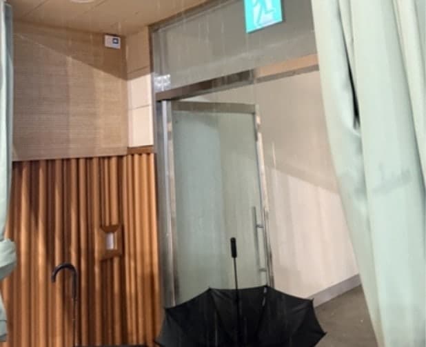 "건물 누수에 운동장 침수"…충북 학교 3곳 휴업, 교육시설 10곳 피해 잇따라