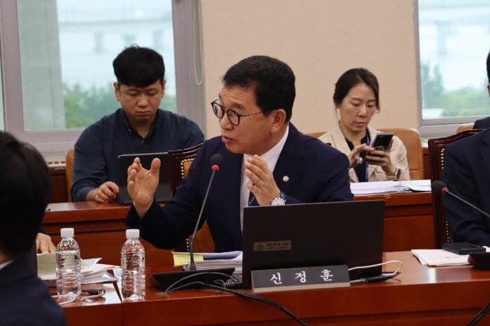 신정훈 "정부, 전남광주 20조 지원 약속 조속히 이행하라"