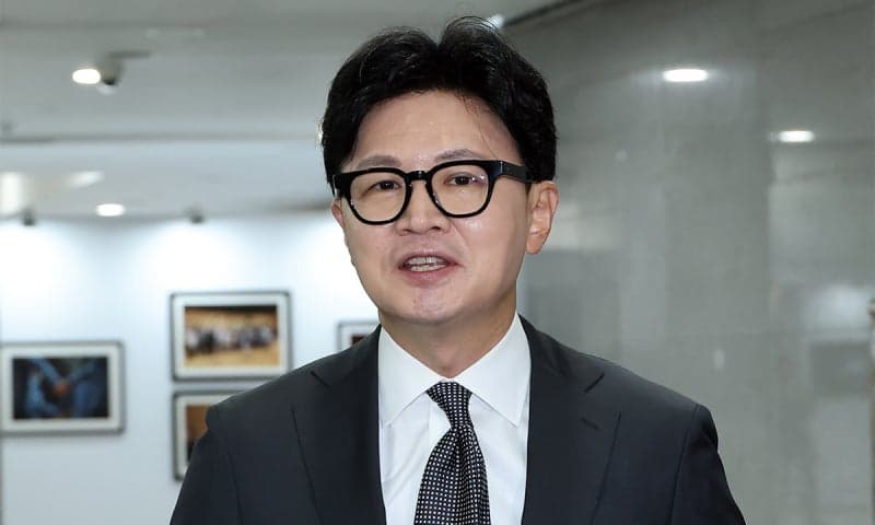 한동훈 "안철수 '계엄 당시 당사 소집' 증언 왜곡…단호히 대응"