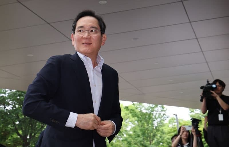 “이재용, 20년 청소 근로자 부고에 모든 일정 취소”…홀로 빈소 찾아 재조명된 미담