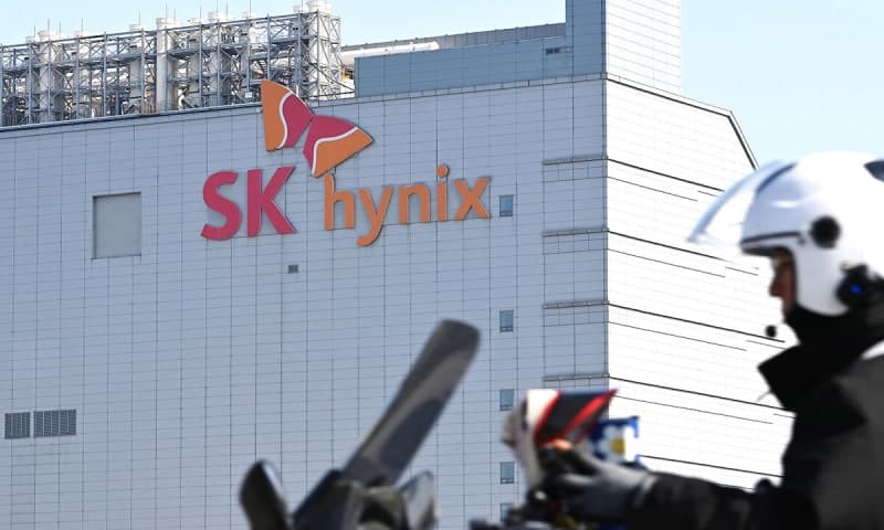 SK하이닉스, 美 나스닥 상장…"ADR 공모가 149달러 확정" 40조원 조달 '역대 최대' 외국기업 IPO
