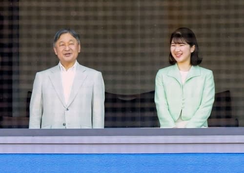 “女총리는 돼도 여왕은 안돼” 日, ‘남성 왕족 양자입적’ 법안 통과수순