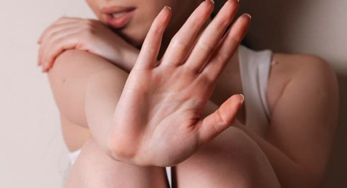 인도 13세 소녀 5일간 30여명 집단 성폭행 의혹에 분노 폭발…호텔 4곳 철거