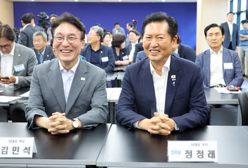 민주당 당권 주자들 주말 강행군…"대통령 뒷받침" "대통령 지킬 사람" 표심 공략