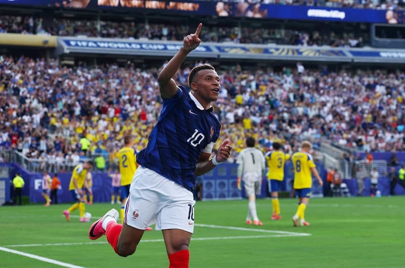 FIFA 랭킹 1~4위 '빅4'만 남았다…프랑스vs스페인·잉글랜드vs아르헨티나 '꿈의 대진' 확정
