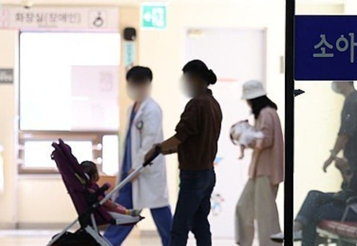 비수도권 소아과 전문의 3명 중 2명 '50대 이상', 지역 소아 진료 인프라 고령화 심각