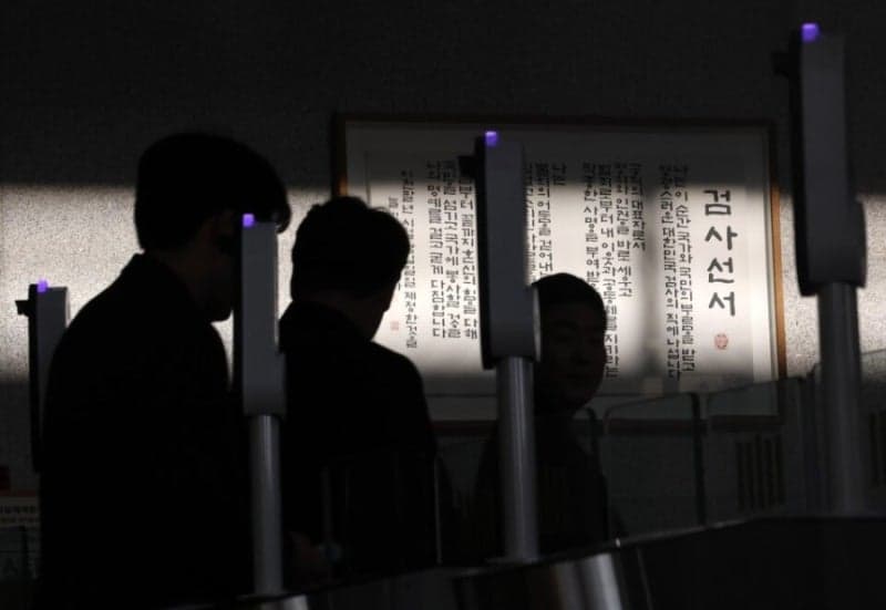 민주당 보완수사권 폐지, 당내외 '신중론' 확산