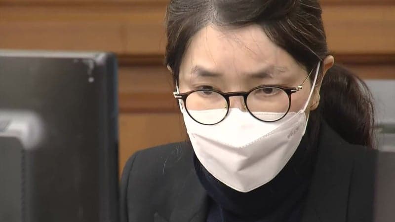 윤석열 '명태균 무상 여론조사 수수' 오늘 1심 선고…김건희는 무죄