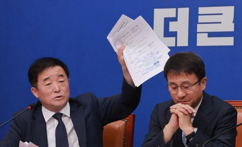 정청래 연임 도전, 민주당 전대 대진표 완성…선호투표제 갈등 지속