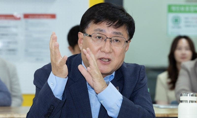 김성환 기후장관, 발전 5사 사장단 만나 "단순 통합 아닌 에너지대전환 위한 재설계" 강조하며 연내 구조 개편안 마련 논의