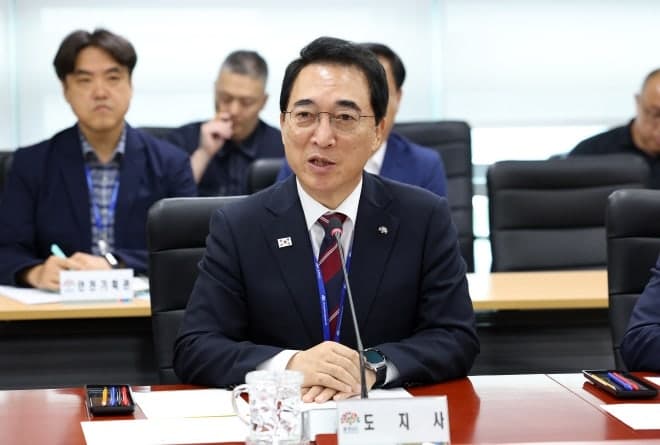 박수현 충남지사 "3력혁신으로 첨단산업 392조 투자 뒷받침…AI 수도 충남 완성"