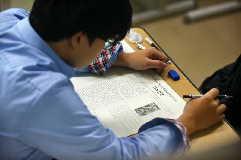 학생부 컨설팅 금지, 학부모 "고액 상담 받으란거냐" 수험생 혼란 가중