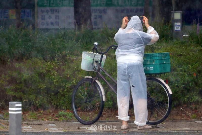 태풍 '바비'가 남긴 비구름 영향…오늘 밤 수도권 최대 120㎜ 물폭탄