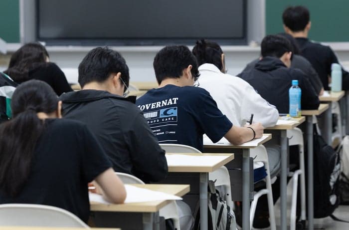 수시 지원자 10명 중 6명 “정시 준비 안한다”지만…정시 지원자 72%는 수시 탈락생