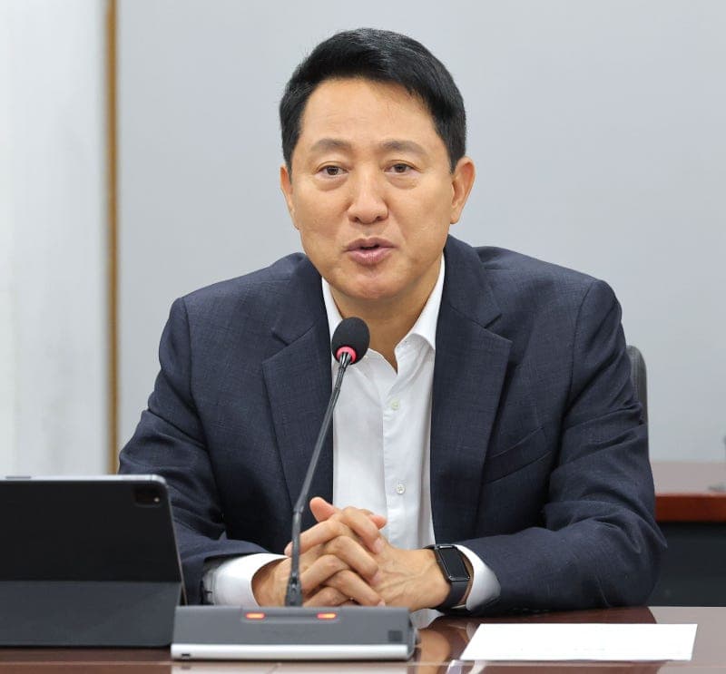 오세훈 "서울의 밤을 새로운 '경제 금광'으로"…야간경제로 관광객 3000만명·1인 300만원 소비 도시 도약
