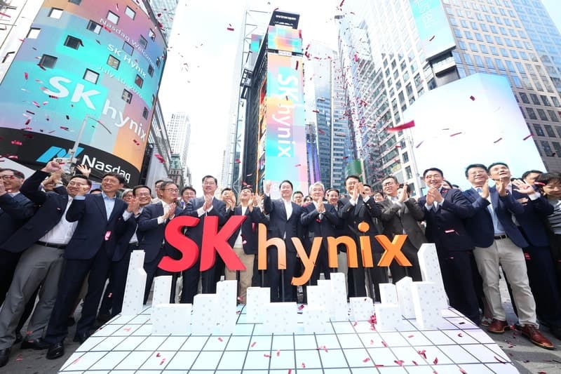 ADR 급등 영향에 하이닉스 11%↑ '200만닉스' 회복…삼전 6%↑